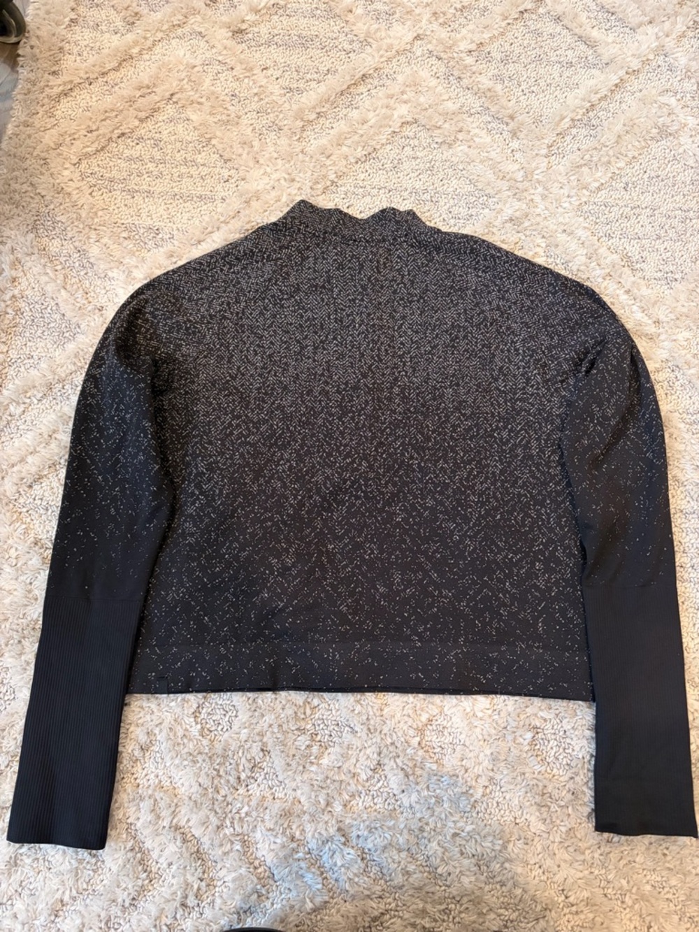 Lululemon Rest Less Cropped 1/2 Zip in Herringbone - EUC - Picture 8 of 9